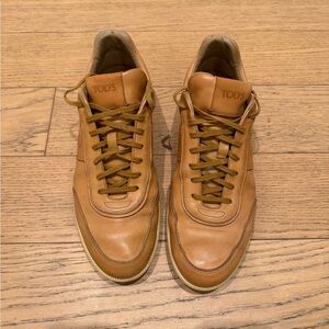Tod's Men's Light Brown Leather Sneakers